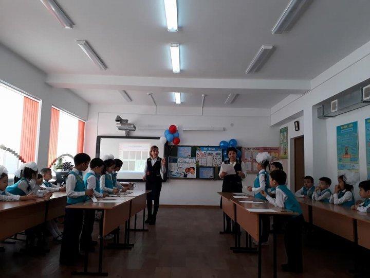 2-сыныптармен өткізілген "Ой зерек" сыныптан тыс жұмысынан көрініс